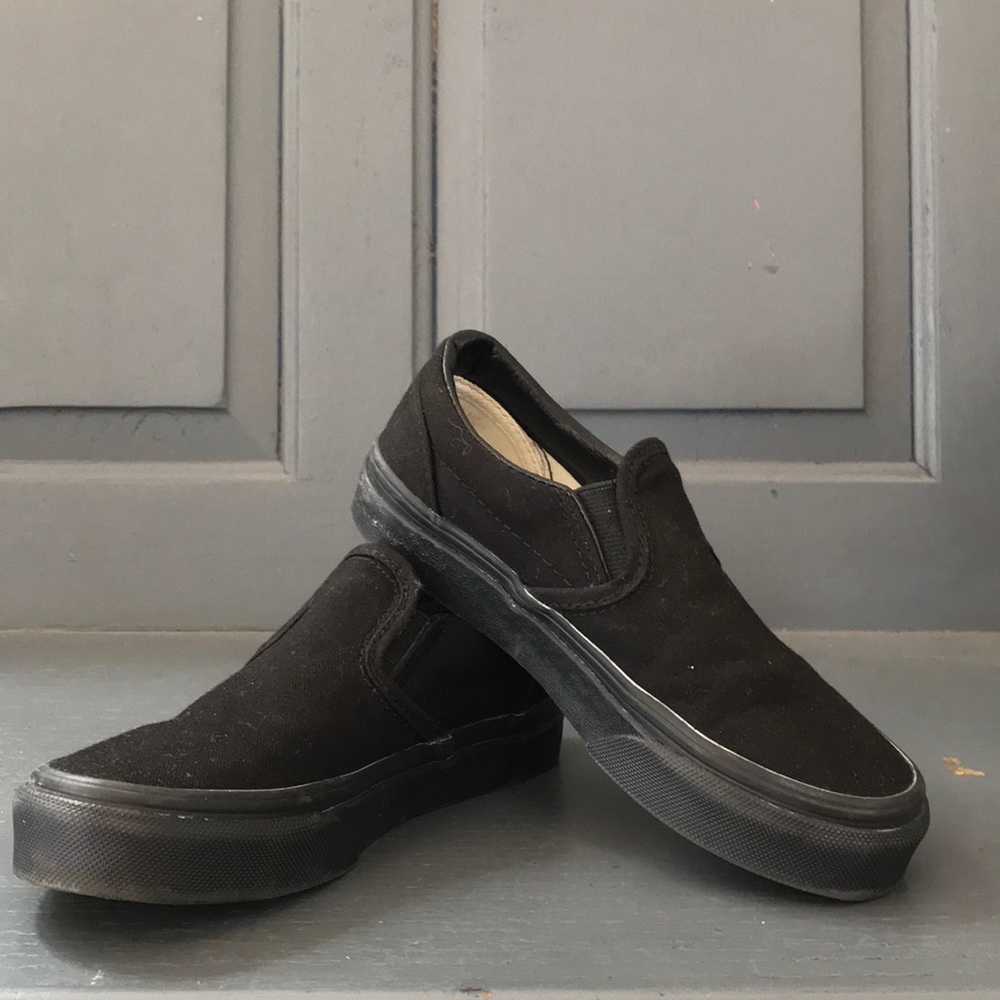 Black Vans